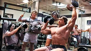 Arnold’s Old School Shoulder Workout for Boulder Shoulders