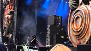 Motley Crüe - Smokin in the Boys Room @ Download Festival 2015