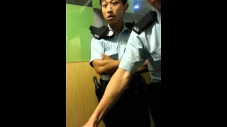 態度這麼差的香港警察，香港還需要嗎？