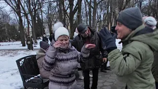 4.02.24г..."ТРИ ЛИНИИ"... Банд Одесса... звучит на танцполе в Гомельском парке...