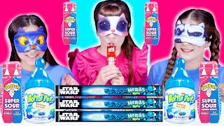 ASMR PINK AND BLUE CANDY RACE WITH CLOSED EYES | MUKBANG