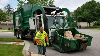 Waste Management Mack LE on yardwaste