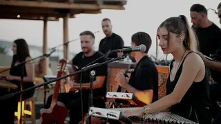 Valeron & Band Sunset Live Show in Santorini | Andronis Arcadia