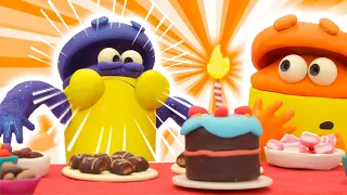 Birthday Cake Chaos 🍰 Funny Kids Cartoons | The Play-Doh Show ⭐️