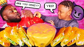 DROPPING FOOD ON MY DAD PRANK! CHEESY TACO MUKPRANK! (TACO BELL MUKBANG) | BEAST & JUJU