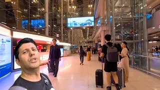 Thailand: Arriving in Bangkok Suvarnabhumi Airport & Taxi to City Center