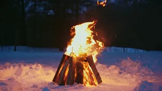 Relaxing Fireplace Burning Wood on Snow, ASMR relaxing burning sound of wood logs outdoors