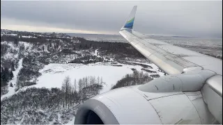 Alaska Airlines Boeing 737-700 (Winglets) Landing at Ted Stevens Anchorage International Airport