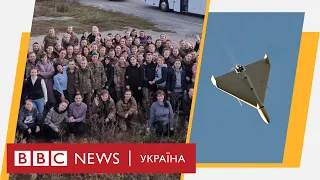 Дрони атакують Київ. З полону повернули 108 жінок. Випуск новин BBC 17.10.2022