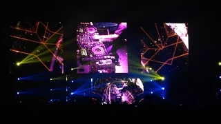 Skrillex @ UMASS Mullins Center 10/23/14 2014 1080p HD (7/13)