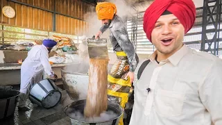 INDIAN FOOD HEAVEN at the BIGGEST MEGA KITCHEN 2018! AMAZING TRAVEL DOCUMENTARY in the GOLDEN TEMPLE