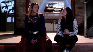 Kara Danvers & Lena Luthor 6x13 2