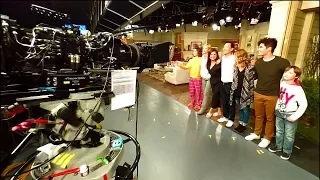 Alexa and Katie Cast Intros for Season 2 in 360 VR