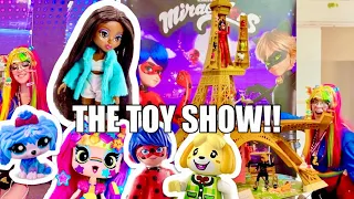 NYC TOY SHOW VLOG! New dolls- Miraculous EIFFEL TOWER playset, Playmobil, LPS, Decora Girlz, LPS G7