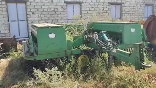 РОЗПРОДАЖ СІЛЬГОСПТЕХНІКИ! ПРОДАМ СІВАЛКУ JOHN DEERE, та КОСИЛКУ ДО МТЗ, ЮМЗ, Т-40!