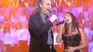 Andrea Bocelli &  Hélène Ségara "Vivo Per Lei" on stage