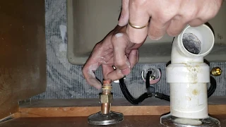 EASY TRICK to remove stuck ring on supply valve with copper compression fitting!