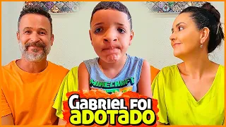 O Gabriel foi adotado 😱😔😱 Família Parafuso Solto