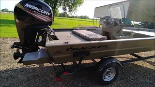 2018 TRACKER GRIZZLY 1860 CENTER CONSOLE WITH MERCURY 90hp 4 STROKE LAKE & LAND CHECK OUT