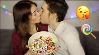 CANDY KISSING CHALLENGE !