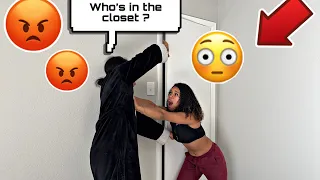 PRETENDING TO HIDE SOMEONE IN THE CLOSET PRANK ON GIRLFRIEND 😱 ((MUST WATCH))