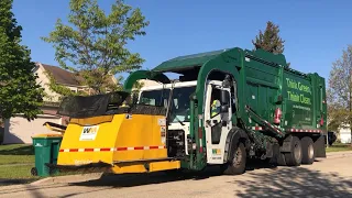 Waste Management Garbage Truck- Curotto Can With Autocover+ Cart Lines