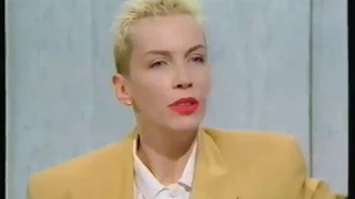 Eurythmics - Interview with King & Queen acoustic (Wogan 1989)