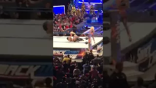 The Riott Squad take out Charlotte Flair! (SDLIVE 12-26-17)!