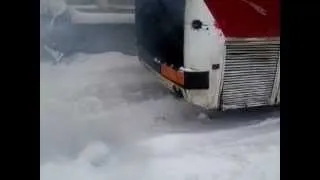 Ikarus busz régi gépezet beinditása télen :)