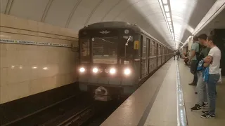 Riding a Metrovagonmash 81-series on the Moscow Metro / Метровагонмаше 81-й серии в Московском метро