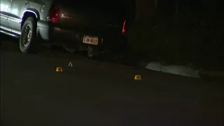 2 men shot after home invasion in east Houston, police say