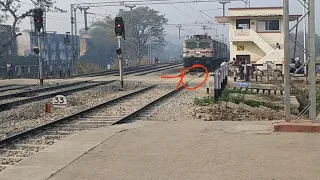 #try Belthra road// station par do train aate huye.. Godam express & Bapudhan express...