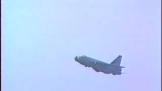 5sqn Lightning f3 Display RAF Binbrook Airshow 1987 copyright jetnoiseforever