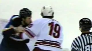 Shane Doan vs Mike Danton Feb 16, 2004