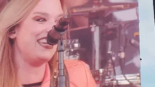 Lzzy Hale melting faces at Copenhell 2023
