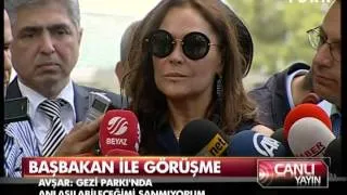 Erdoğan Hülya Avşar'la görüştü