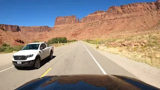 Upper Colorado River Scenic Byway U 128 (Moab Utah)