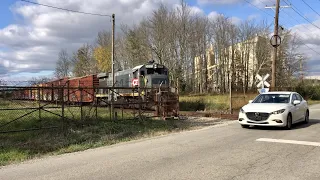 Car Almost Hit By Train!  Car Ignores Train Horn And Flies Over Crossing, Train Vs Car, Bad Driver