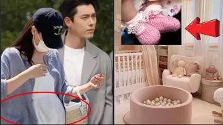HYUN BIN AND SON YE JIN CAUGHT  BUYING BABY CLOTHES   AND BABY SOCKS AT SHOPPING CENTER SEOUL!