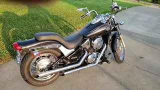 Kawasaki Vulcan 800 cruiser motorcycle