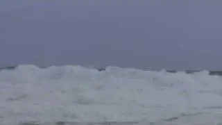 Violent surf at Gunnamatta