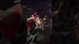 Dimash belting LIVE (POV) “Screaming”