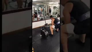 Kid lifts 500lb deadlift 😳 #different #viral #gym