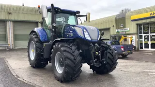 Andrew Symons Limited Demonstrator New Holland T7.270 Blue Power Tractor Walkaround Video (11016602)