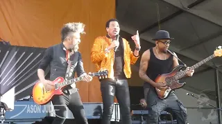 Lionel Richie - Dancing On The Ceiling [HD] LIVE Jazz Fest 4/29/2022