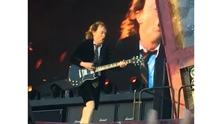 HIGHWAY To HELL-AC/DC 2016 PRAHA (With AXL ROSE)