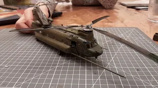 1/72 Revell Chinook with electric motors