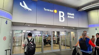 FRANKFURT/GERMANY/Walking Tour of Frankfurt Airport Terminal 1