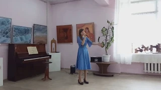 Певица ЮнА выступает на встрече Арт-клуба Центра искусств Академгородка г. Новосибирска.