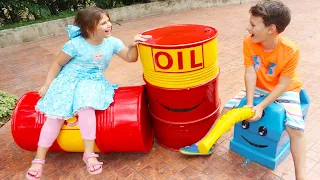 Adriana and Ali in their favorite Amusement Parks! Family Fun Adventures